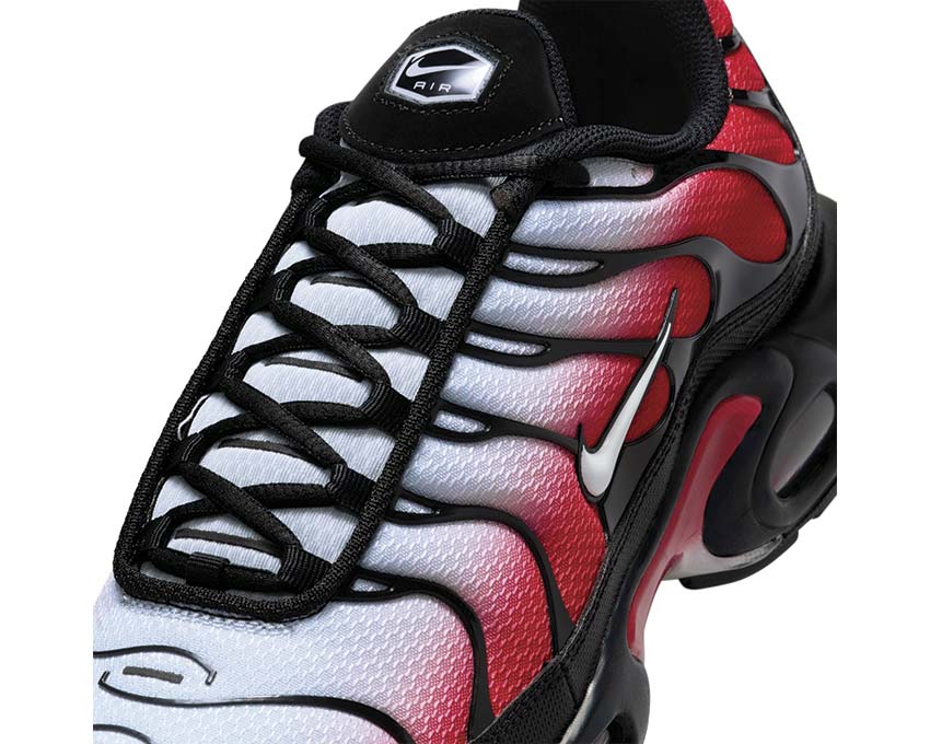 Nike Air Max Plus "University Red"