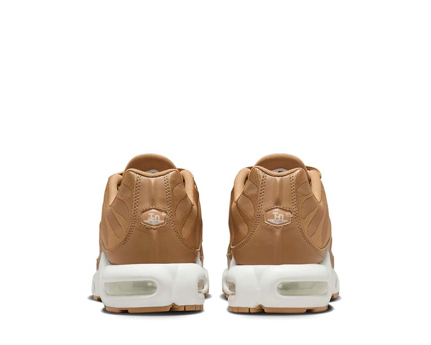 Nike Air Max Plus "Flax"