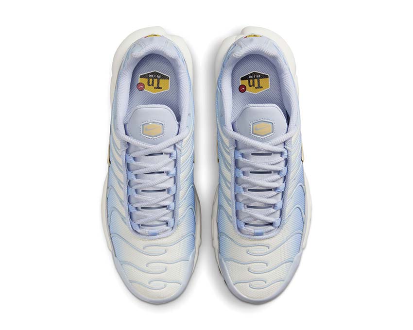 Nike Air Max Plus W "Ghost"