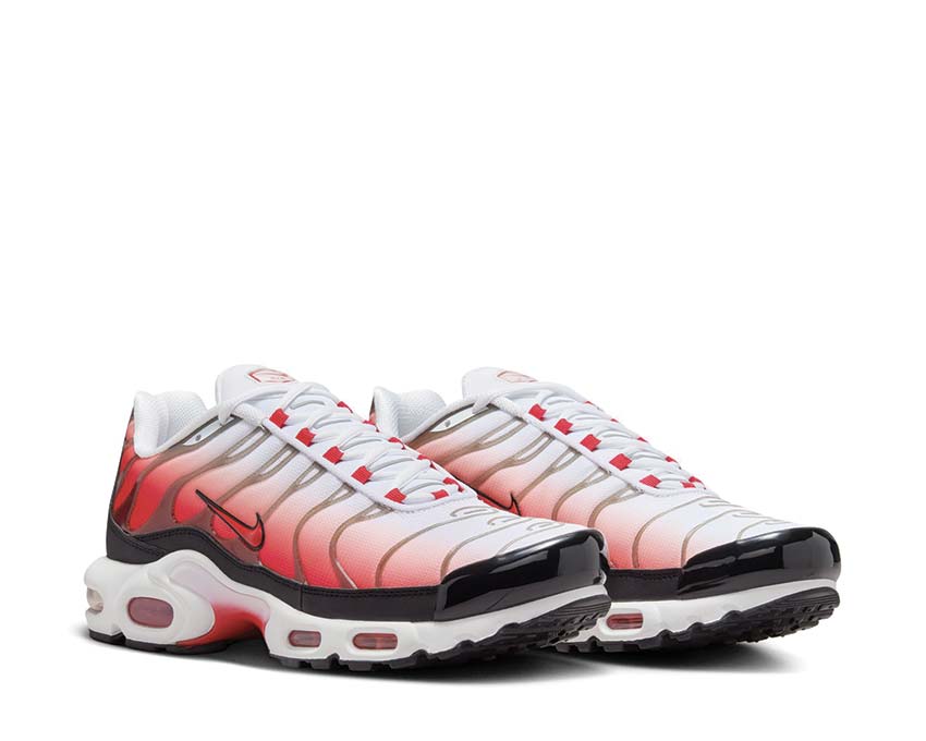 Nike Air Max Plus "University Red"