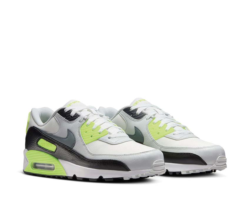 Nike Air Max 90 Gore-Tex "Volt"