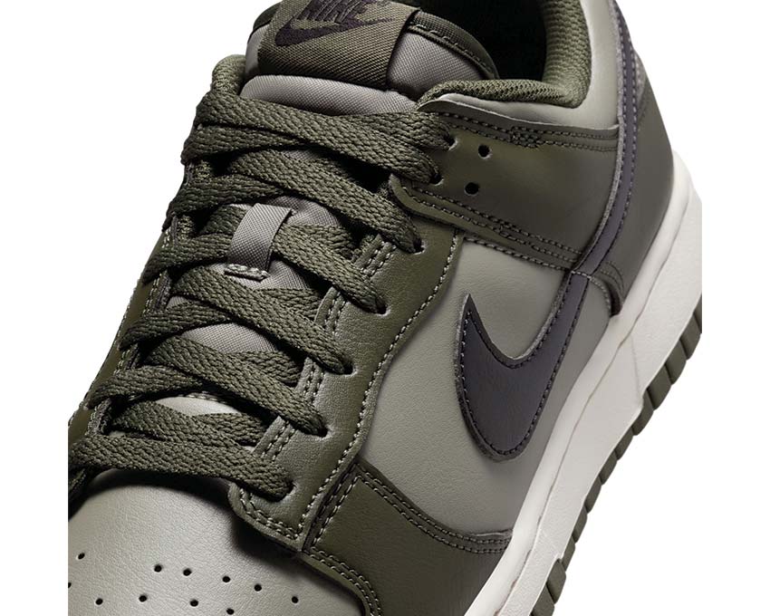 Nike Dunk Low Retro "Cargo Khaki"