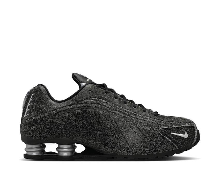 Nike Shox R4 QS "Distressed Leather"