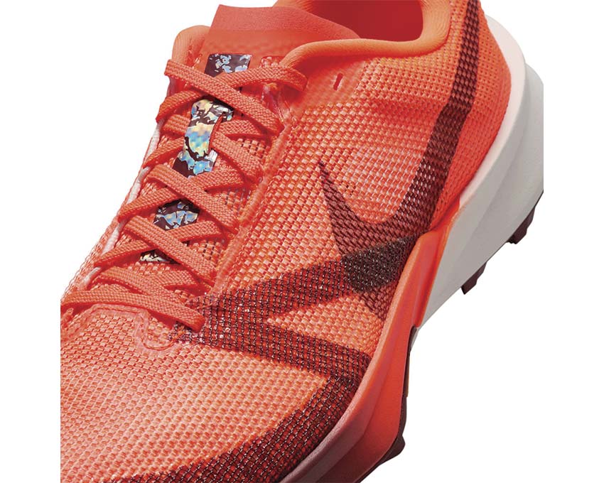 Nike Terra Kiger 10 "Silt Red"