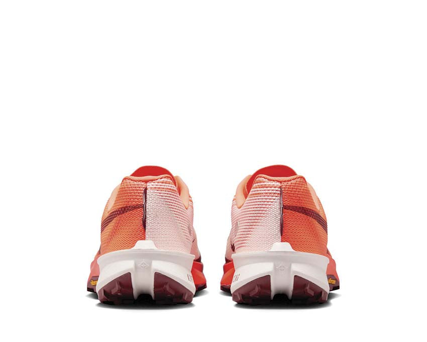 Nike Terra Kiger 10 "Silt Red"