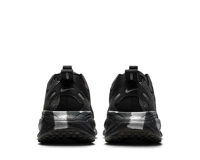 Nike Vomero 18 DSRPT "Iron Grey"