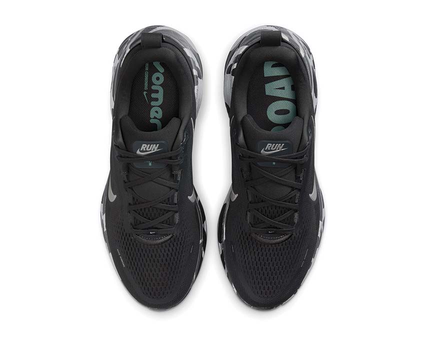 Nike Vomero 18 "Anthracite"