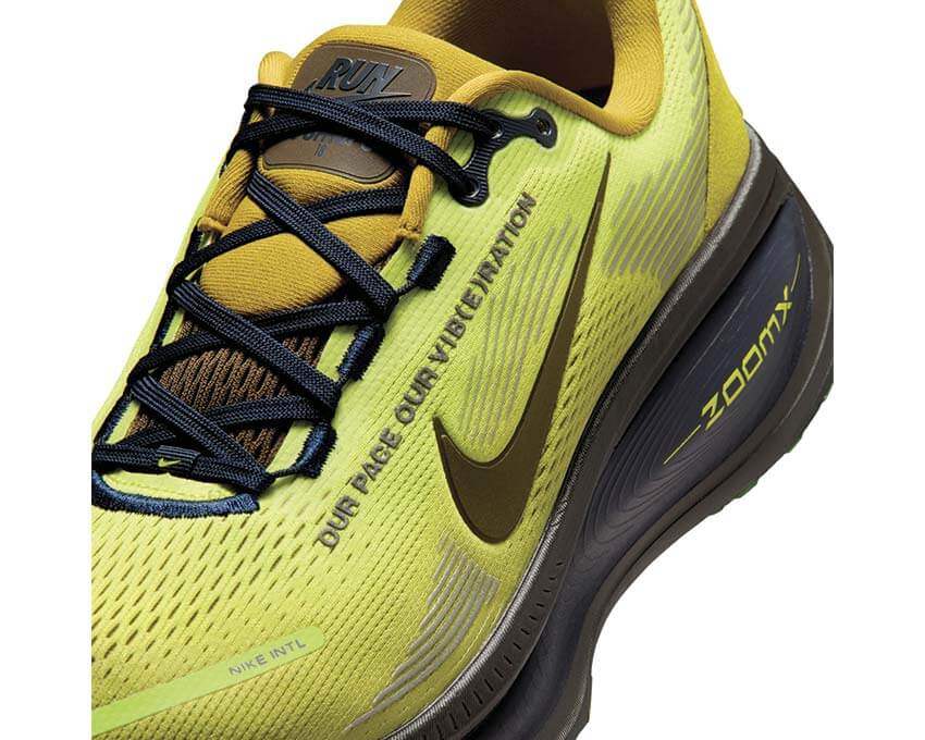 Nike Vomero 18 SE W "Sonic Yellow"