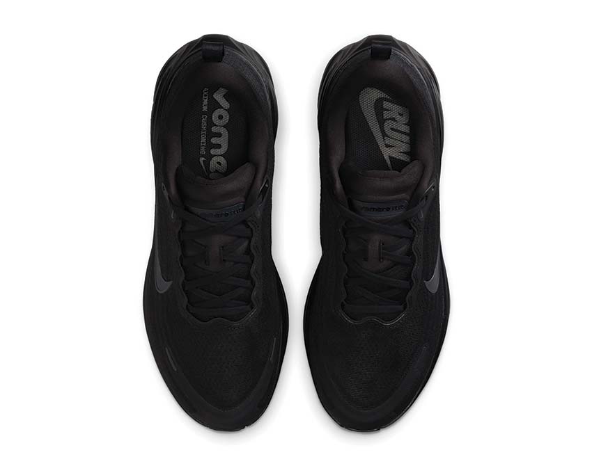 Nike Vomero Plus "Black"