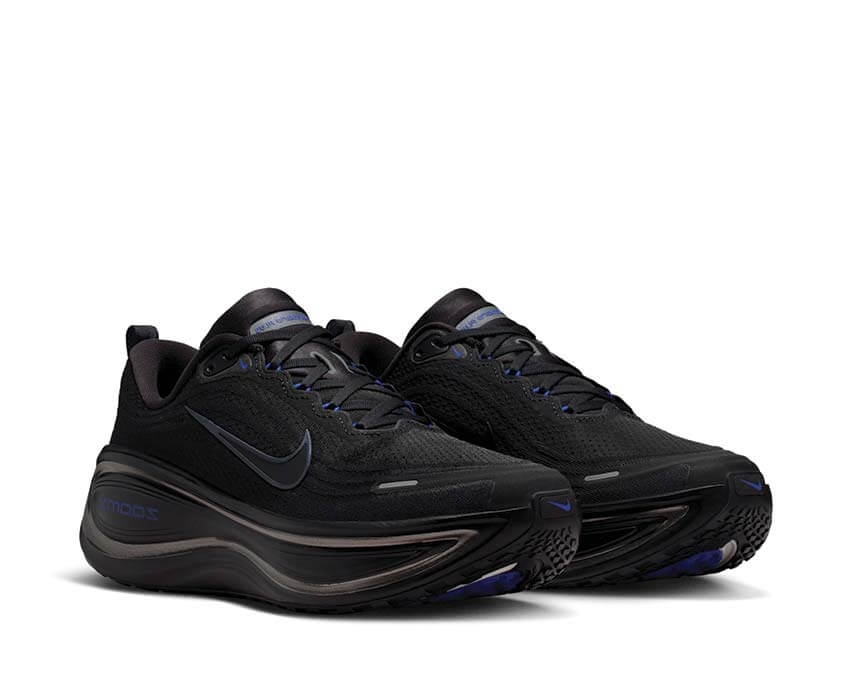 Nike Vomero Plus "Dark Smoke"