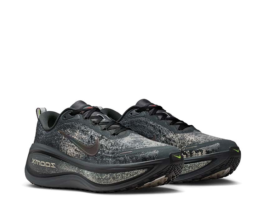 Nike Vomero Plus "Anthracite"