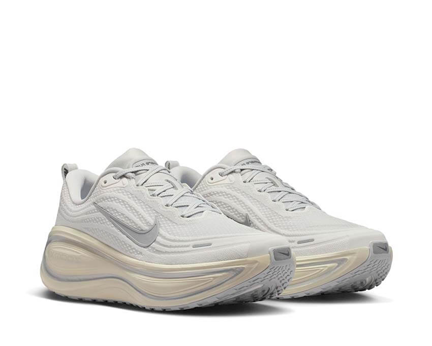Nike Vomero Plus "Running is mental"