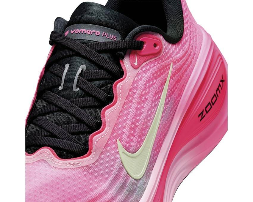 Nike Vomero Plus W "Pearl Pink"