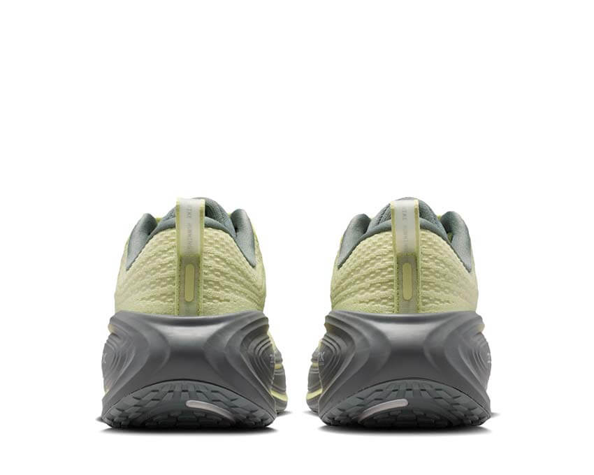 Nike Vomero Plus SE W "Life Lime"