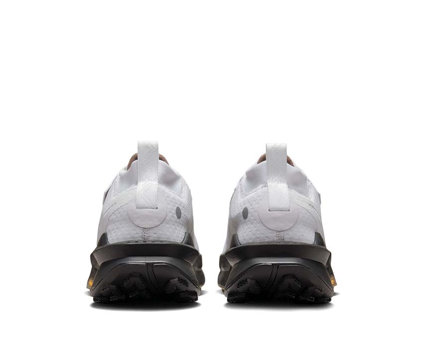Nike Zoomx Zegama Trail 2 "Vast Grey"