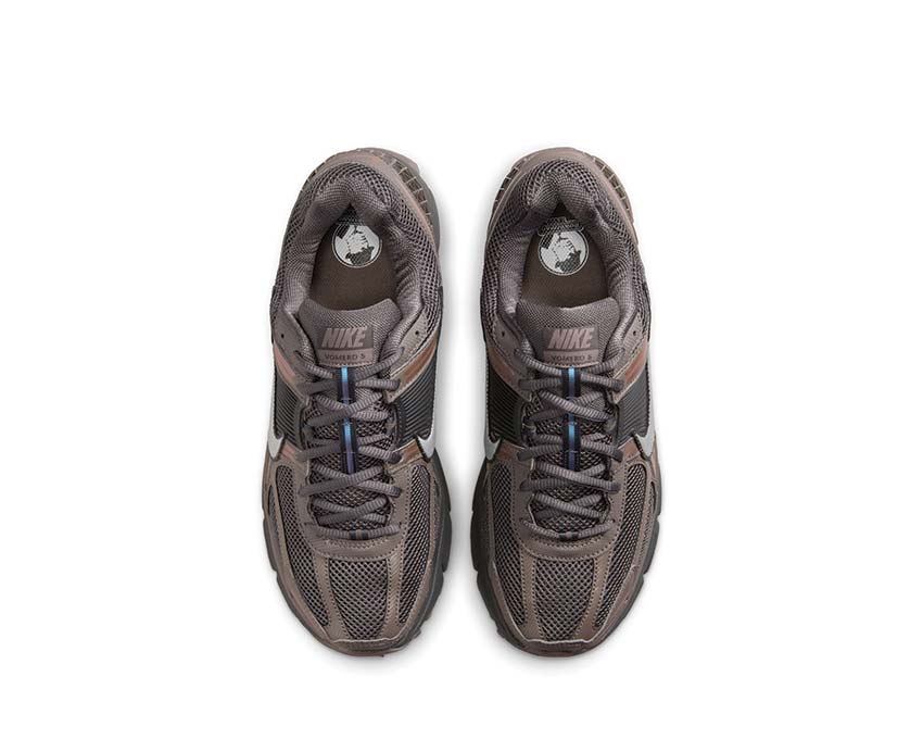 Nike Zoom Vomero 5 "Cave Stone"
