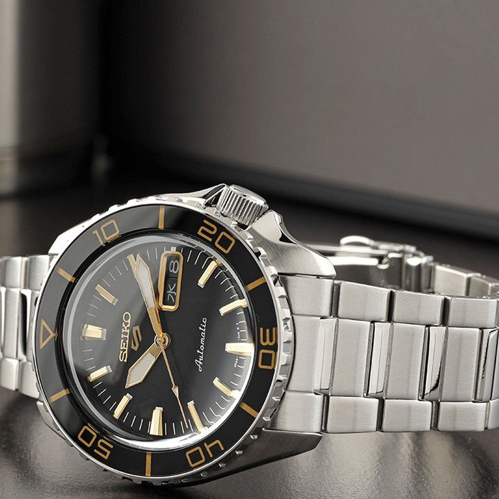 Seiko 5 Sport Automatic SKX Series Black Dial Silver Steel Strap Watch for Men - SRPK99K1 wholesalehk.shop