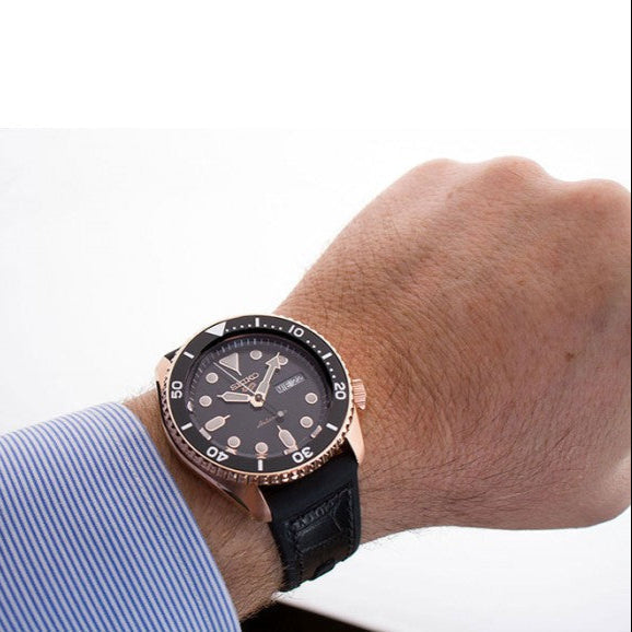 Seiko 5 Sport SKX Automatic Black Dial Black Silicone Strap Watch For Men - SRPD76K1 wholesalehk.shop