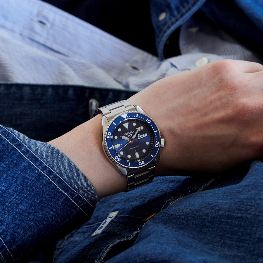 Seiko 5 Sports Automatic Analog Blue Dial Silver Steel Strap Watch For Men - SRPD51K1 wholesalehk.shop