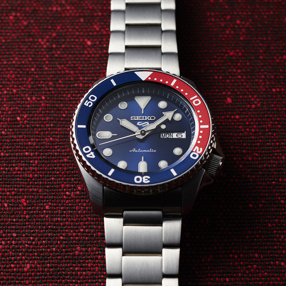 Seiko 5 Sports Automatic Blue Dial Silver Steel Strap Watch For Men - SRPD53K1 wholesalehk.shop