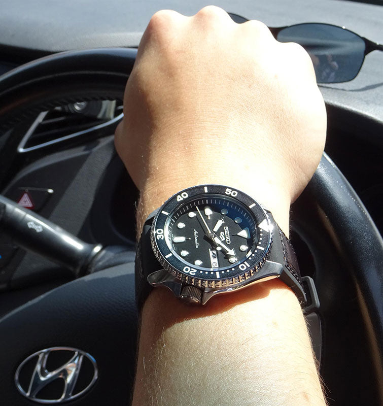Seiko 5 Sports SKX Automatic Black Dial Black Leather Strap Watch for Men - SRPD55K2 wholesalehk.shop