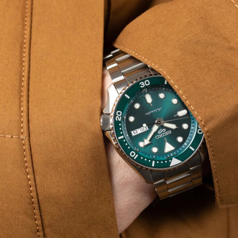Seiko 5 Sports Automatic Green Dial Silver Steel Strap Watch For Men - SRPD61K1 wholesalehk.shop