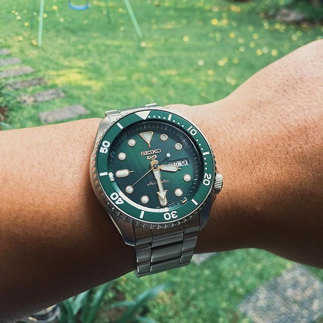 Seiko 5 Sports Automatic Analog Green Dial Silver Steel Strap Watch For Men - SRPD63K1 wholesalehk.shop