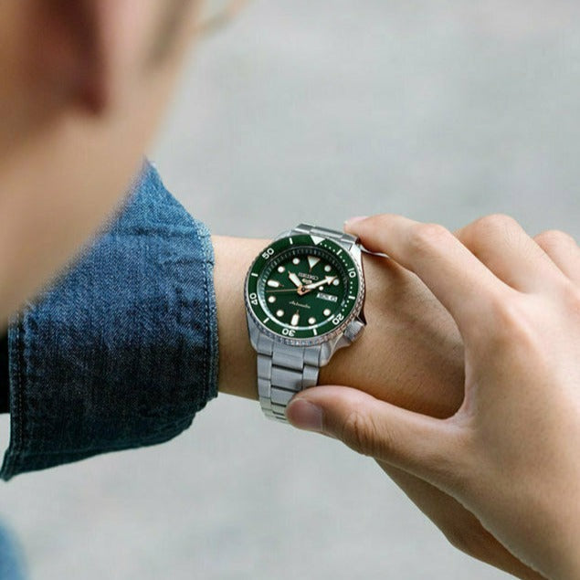 Seiko 5 Sports Automatic Analog Green Dial Silver Steel Strap Watch For Men - SRPD63K1 wholesalehk.shop