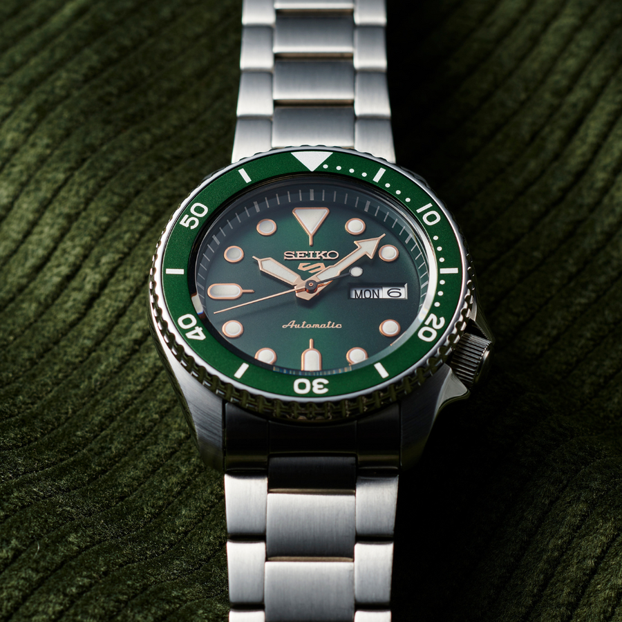 Seiko 5 Sports Automatic Analog Green Dial Silver Steel Strap Watch For Men - SRPD63K1 wholesalehk.shop