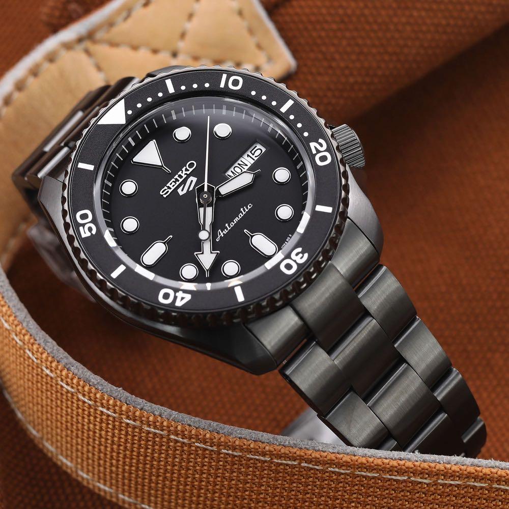 Seiko 5 Sports Automatic Black Dial Black Steel Strap Watch For Men - SRPD65K1 wholesalehk.shop