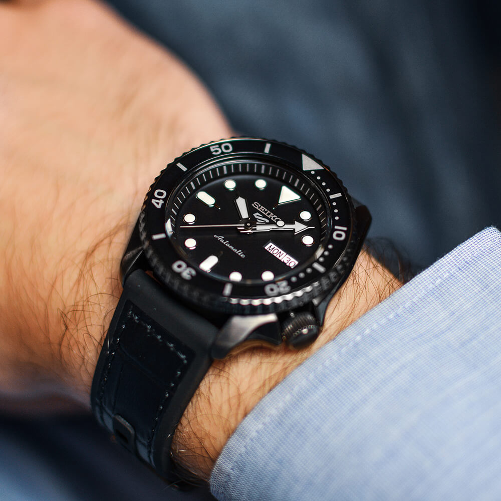 Seiko 5 Sport Automatic Black Dial Black Silicone Strap Watch For Men - SRPD65K3 wholesalehk.shop