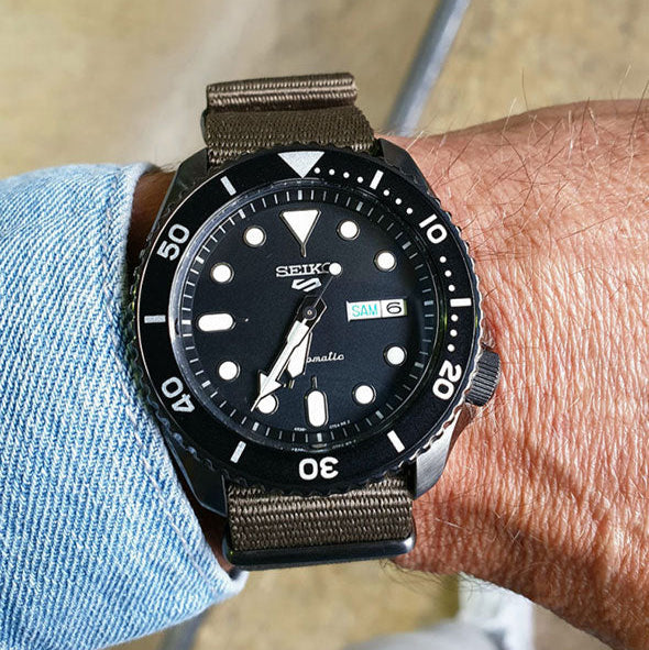 Seiko 5 Sport Automatic Black Dial Green Nylon Strap Watch For Men - SRPD65K4 wholesalehk.shop