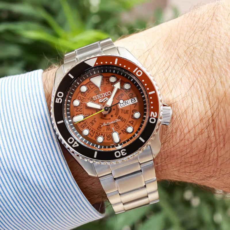 Seiko 5 Sports Sonar Special Edition Brown Dial Silver Steel Strap Watch For Men - SRPJ47K1 wholesalehk.shop