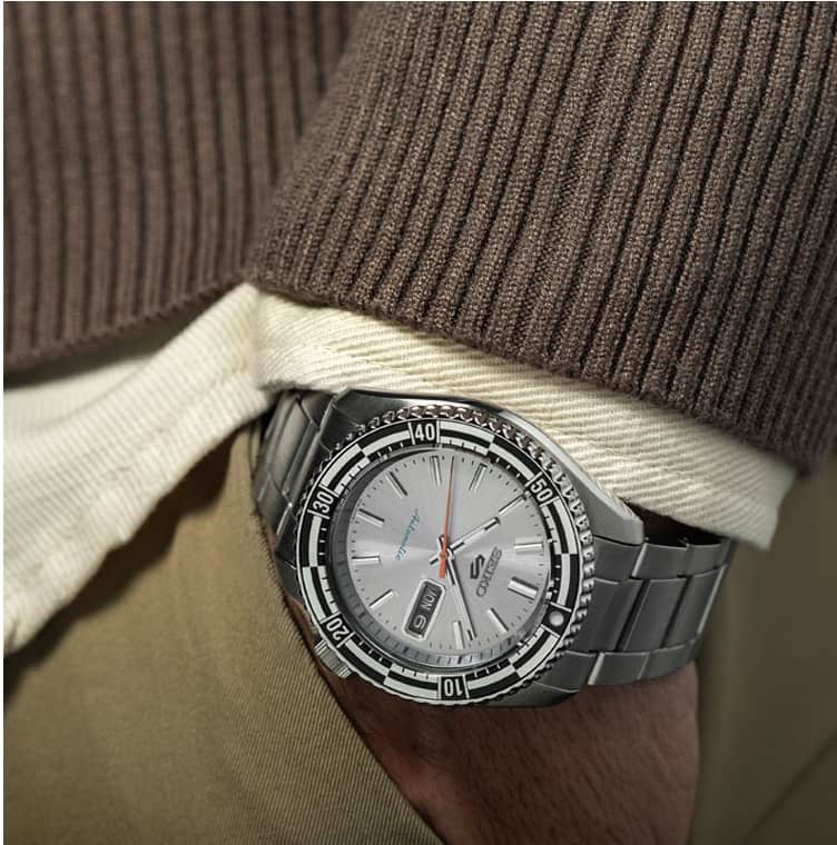 Seiko 5 Sports Special Edition Silver Dial Silver Steel Strap Watch For Men - SRPK09K1 wholesalehk.shop
