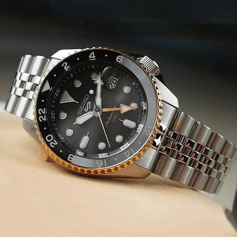 Seiko 5 Sports GMT US Special Edition Automatic Grey Dial Silver Steel Strap Watch For Men - SSK021K1 wholesalehk.shop