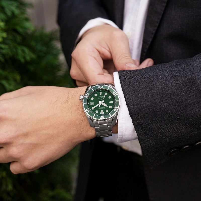 Seiko 5 Sports SKX GMT Automatic Green Dial Silver Steel Strap Watch For Men - SSK035K1 wholesalehk.shop