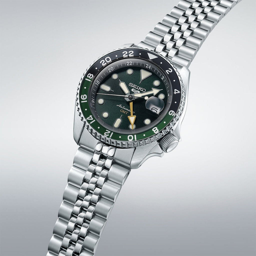 Seiko 5 Sports SKX GMT Automatic Green Dial Silver Steel Strap Watch For Men - SSK035K1 wholesalehk.shop