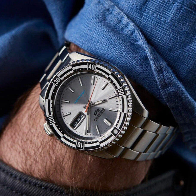 Seiko 5 Sports Special Edition Silver Dial Silver Steel Strap Watch For Men - SRPK09K1 wholesalehk.shop
