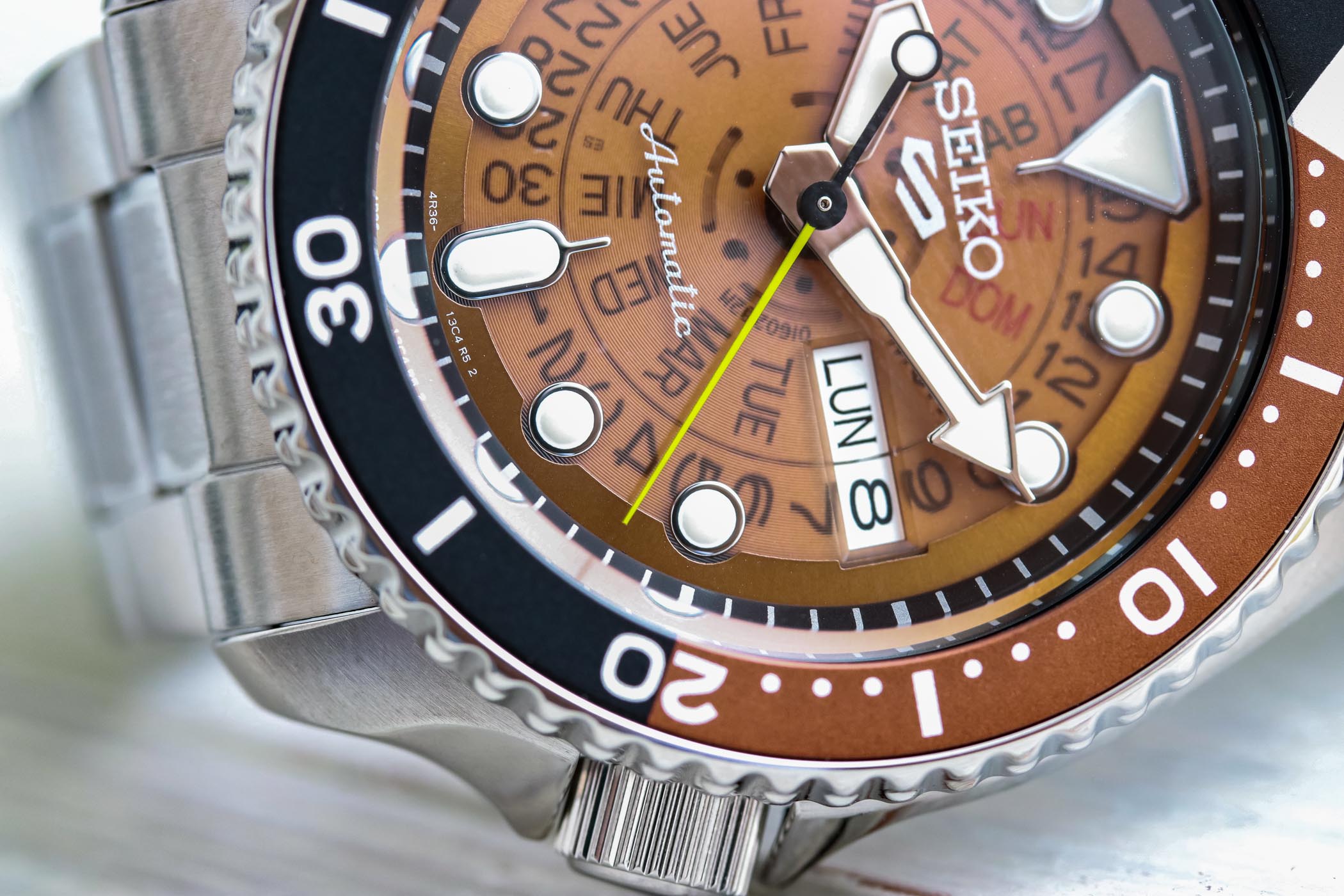 Seiko 5 Sports Sonar Special Edition Brown Dial Silver Steel Strap Watch For Men - SRPJ47K1 wholesalehk.shop