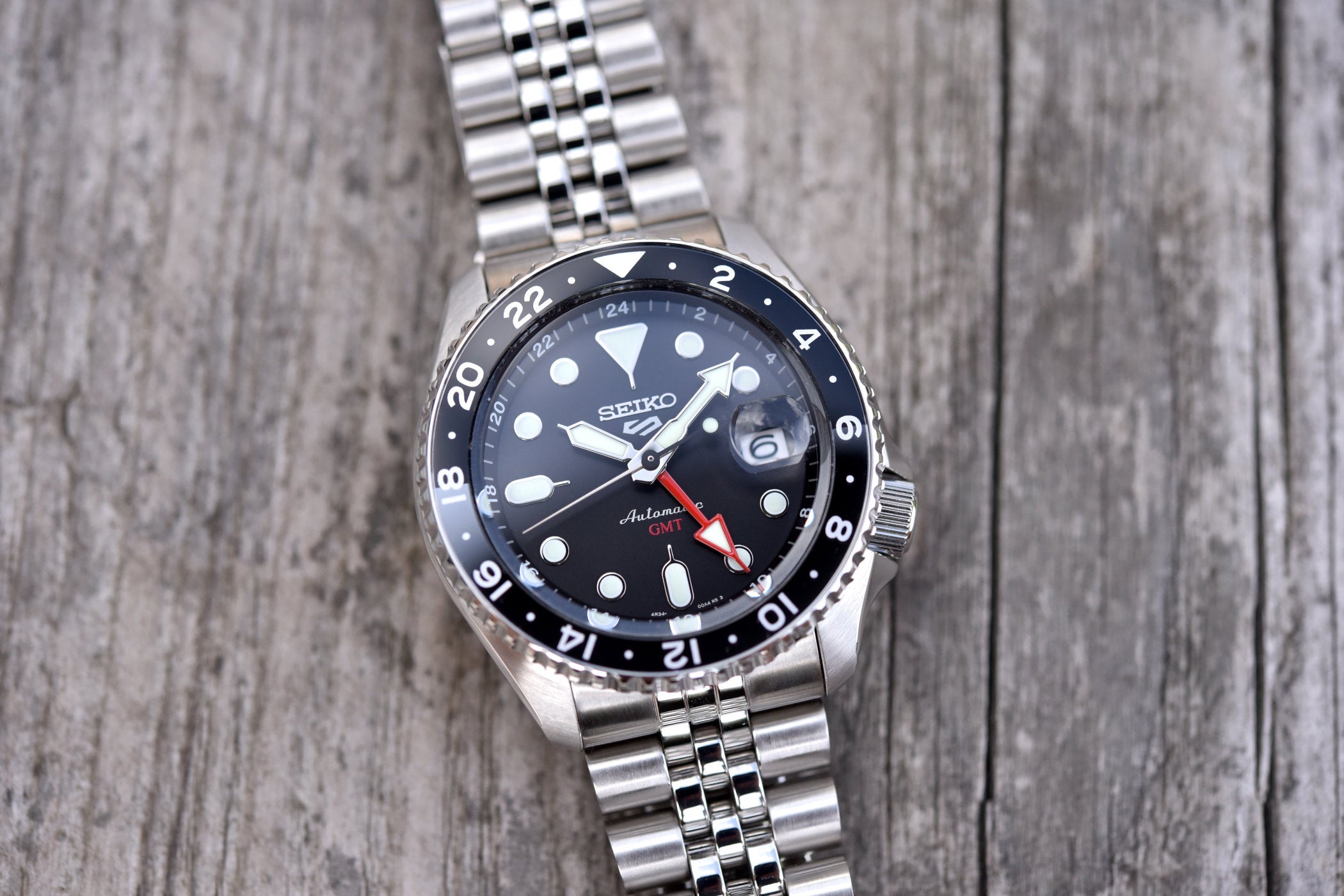 Seiko 5 Sports Automatic GMT Black Dial Silver Steel Strap Watch For Men - SSK001K1 wholesalehk.shop