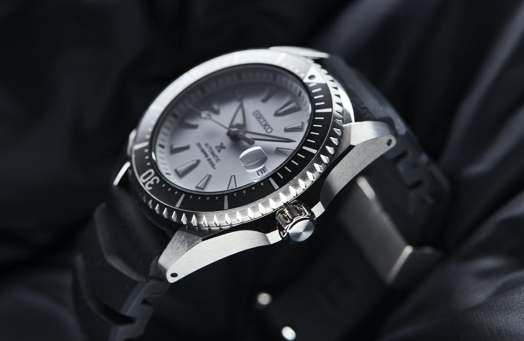 Seiko Shogun Prospex Titanium Divers Automatic White Dial Black Rubber Strap Watch For Men - SPB191J1 wholesalehk.shop
