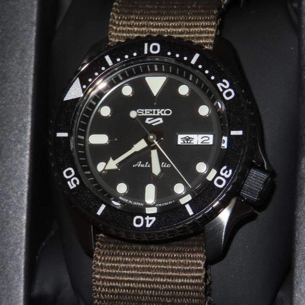 Seiko 5 Sport Automatic Black Dial Green Nylon Strap Watch For Men - SRPD65K4 wholesalehk.shop