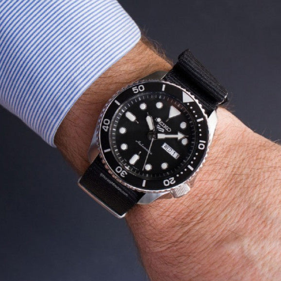Seiko 5 Sports SKX Automatic Black Dial Black NATO Strap Watch For Men - SRPD55K3 wholesalehk.shop