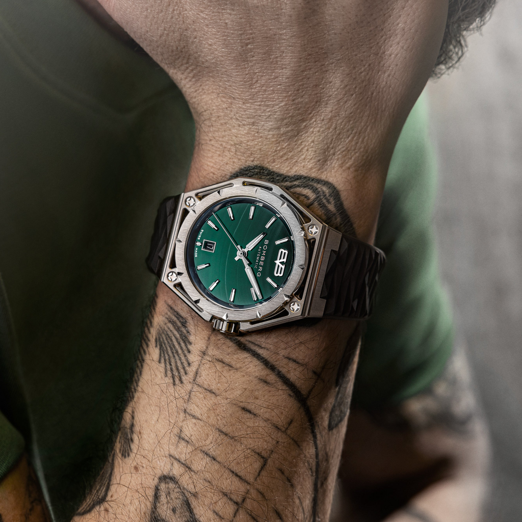 2026 New Arrival EDGE MALACHITE STEEL wholesalehk.shop