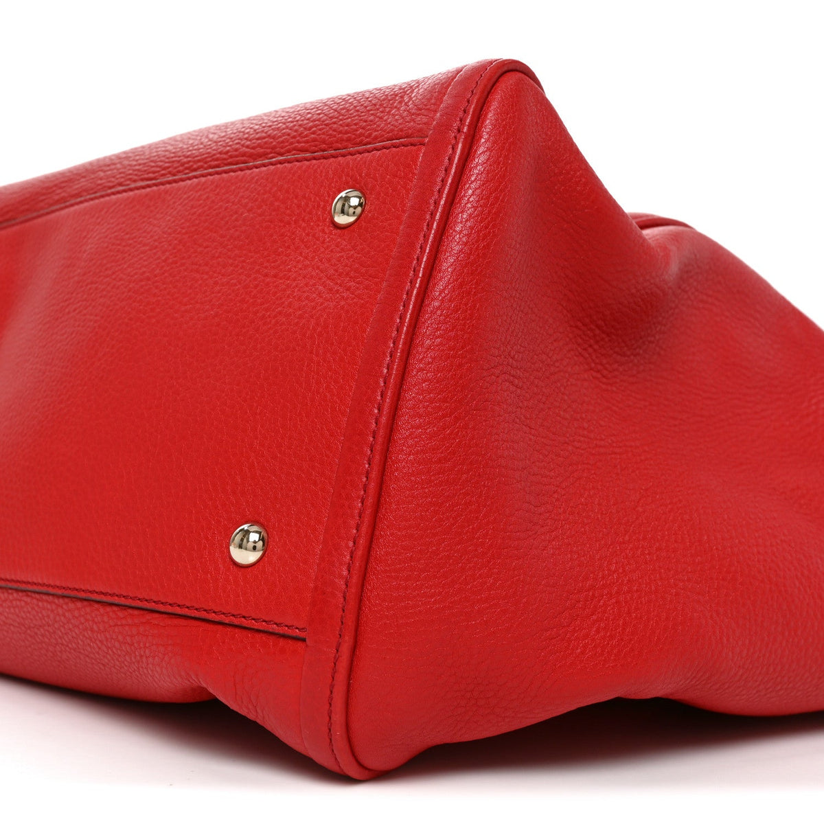 Pebbled Calfskin Large Soho Shoulder Bag Red wholesalehk.shop