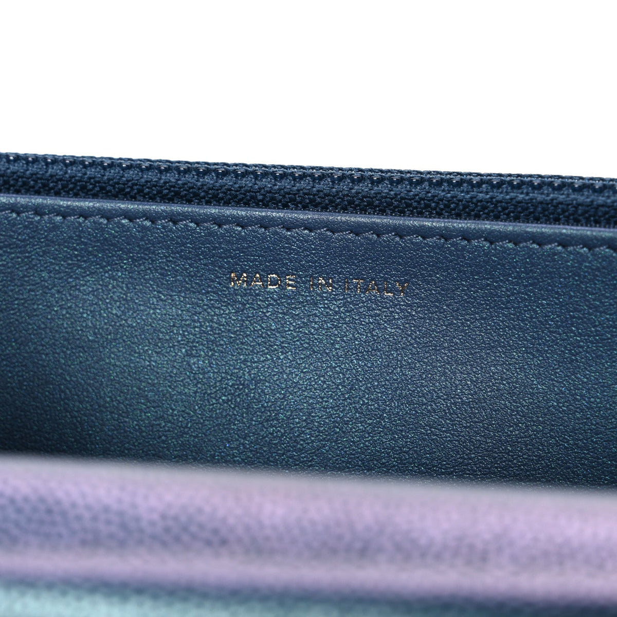 Iridescent Caviar Quilted Wallet on Chain WOC Dark Blue wholesalehk.shop