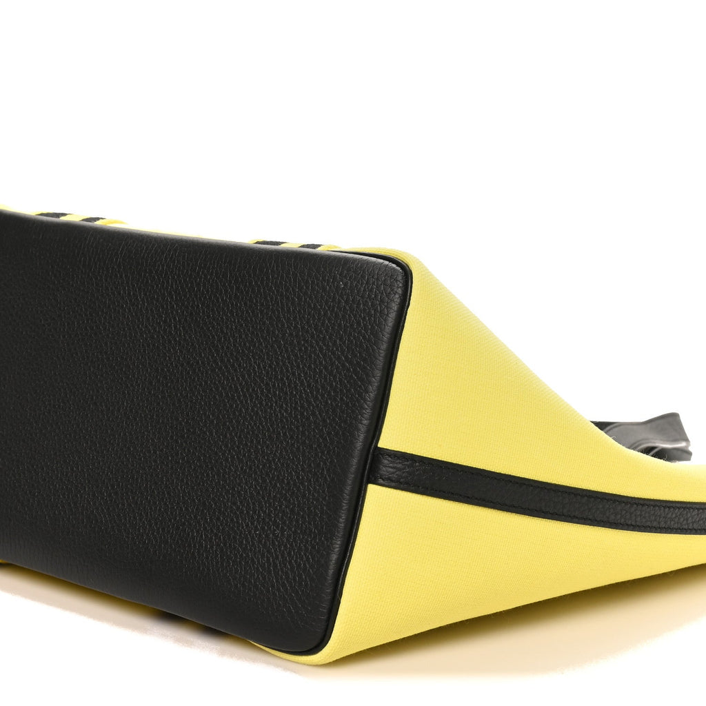 Militaire Canvas Taurillon Clemence  Wooly Wooly Pursangle MM Tote Jaune Black £¨ Direct shipment via from wholesalehk.shop