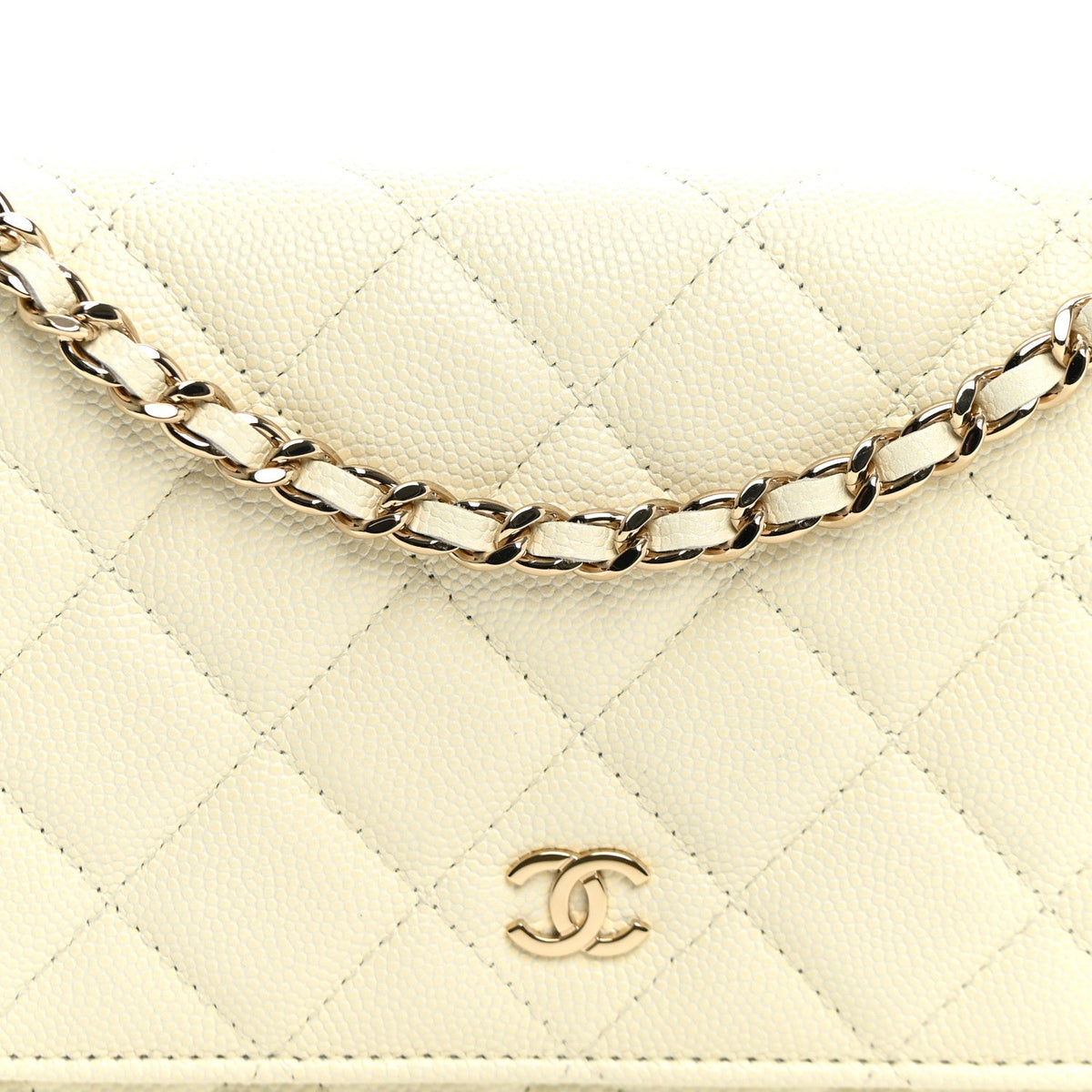 Caviar Quilted Wallet on Chain WOC White wholesalehk.shop