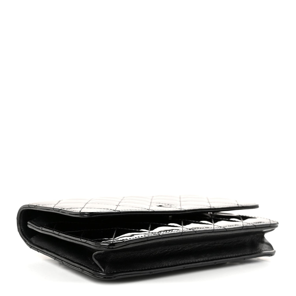 Patent Quilted Wallet On Chain WOC Black wholesalehk.shop