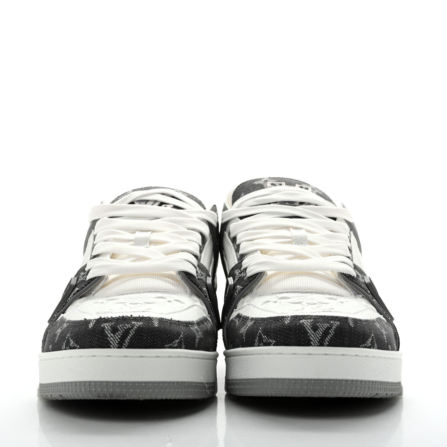 Calfskin Embossed Monogram Denim Mens LV Trainer Sneakers 11 Grey £¨ Direct shipment via from wholesalehk.shop